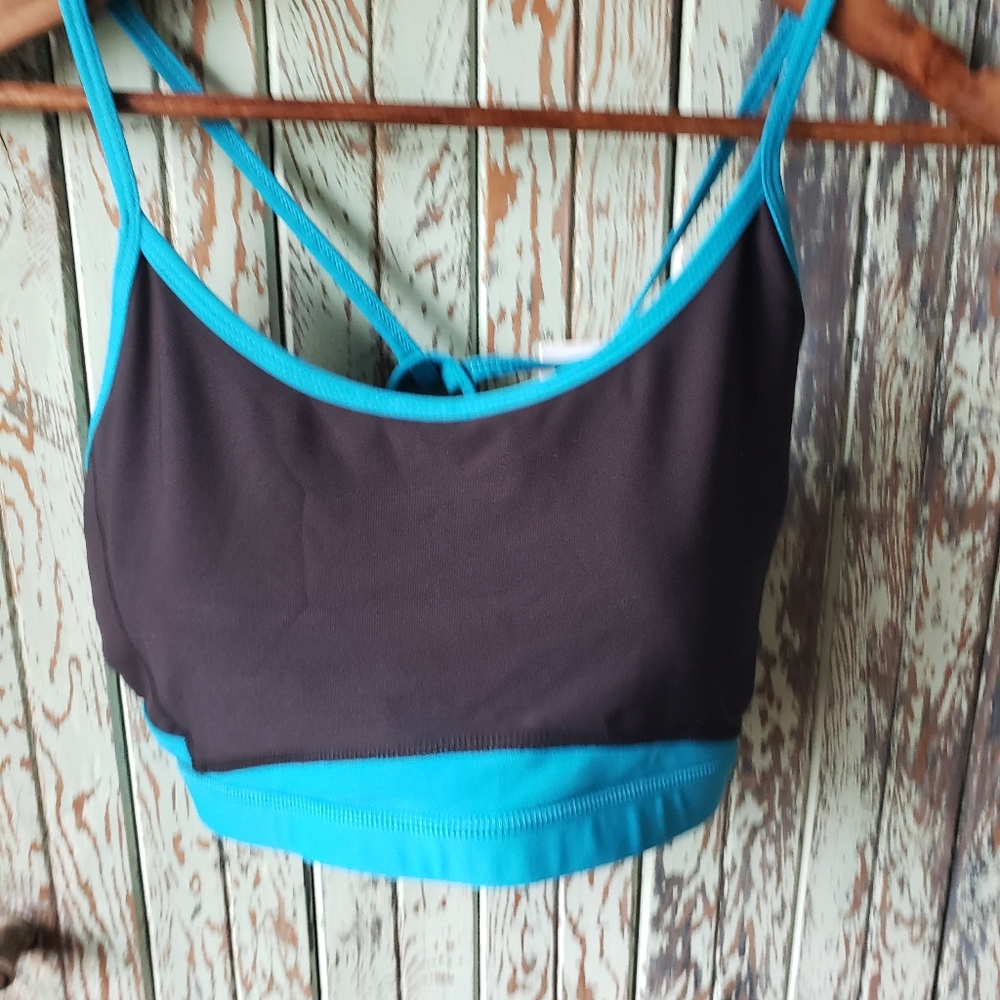 KI Pro NYC NWT Sport bra/top XL